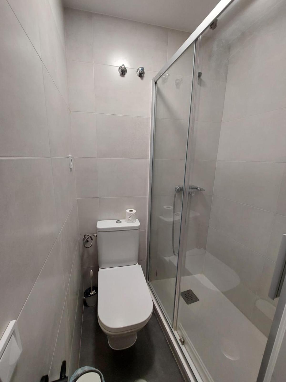 Habitaciones Universal Madri Exterior foto